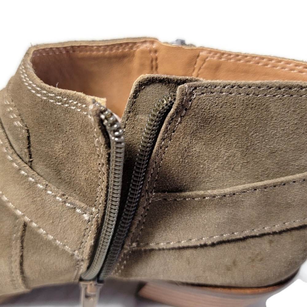 Lucky Brand Booties Women Ankle Boots SZ 6 Enitha Shoes Suede - Picture 12 of 16